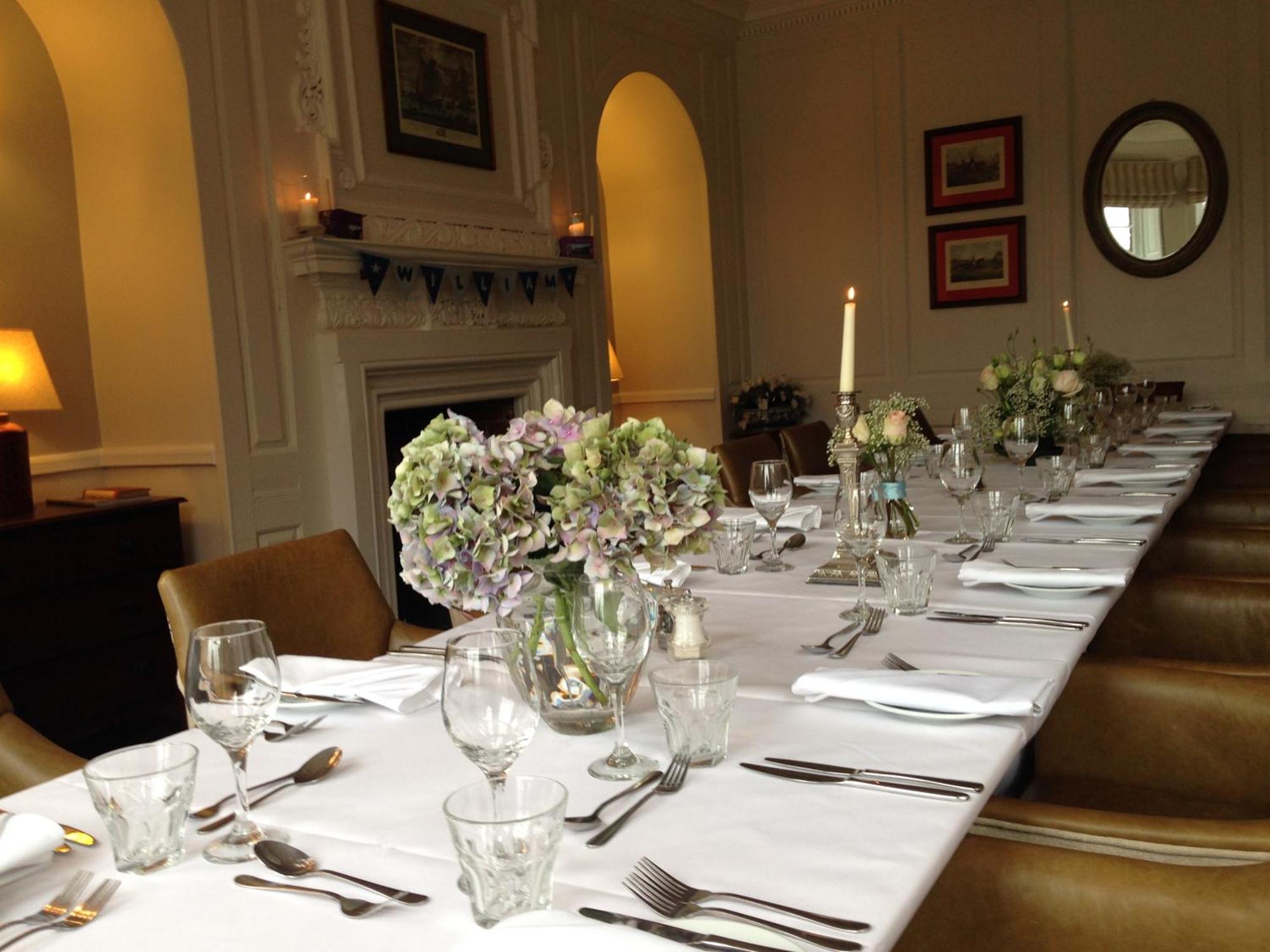 Bank House Hotel 3*